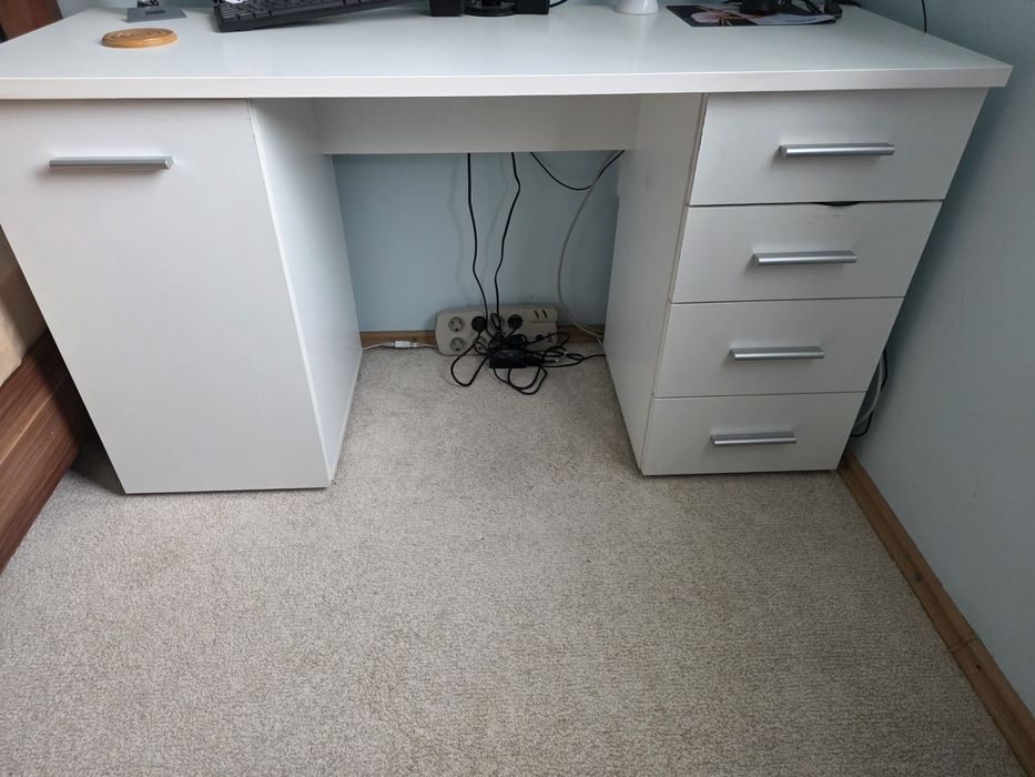Birou cu sertare si dulap Liber, alb mat, 135 x 50