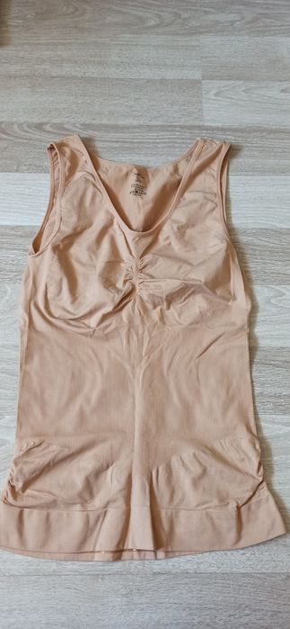 Bodyuri modelatoare noi