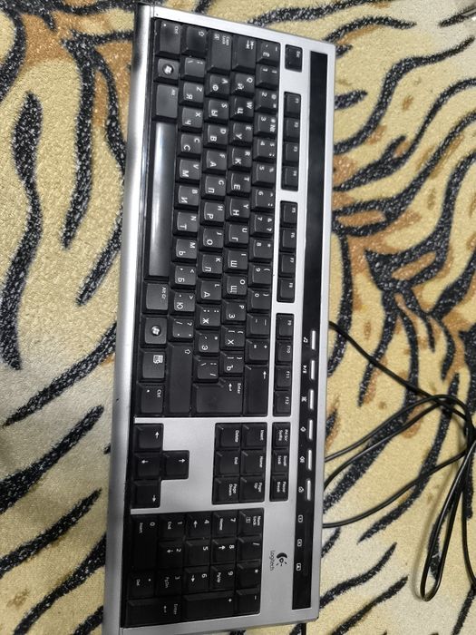Клавиатура Logitech проводная