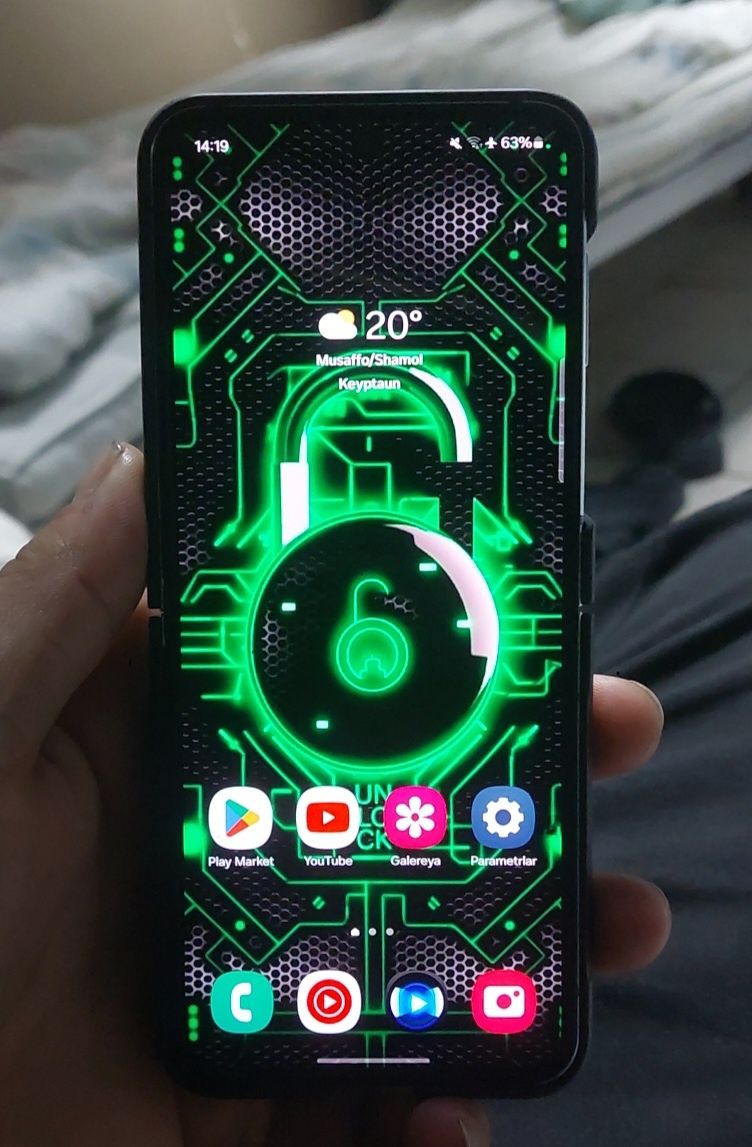 Samsung gallaxy z flip 5