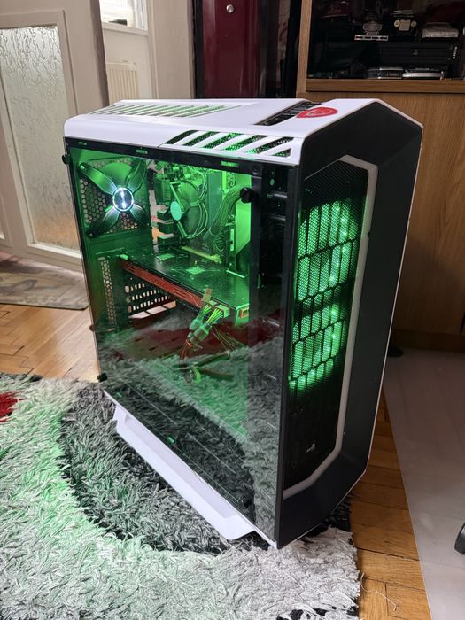 PC i5 4570, 16gb ram,Amd HD 5970 2GB, SSD,HDD, Sursa 1250, monitor 24"