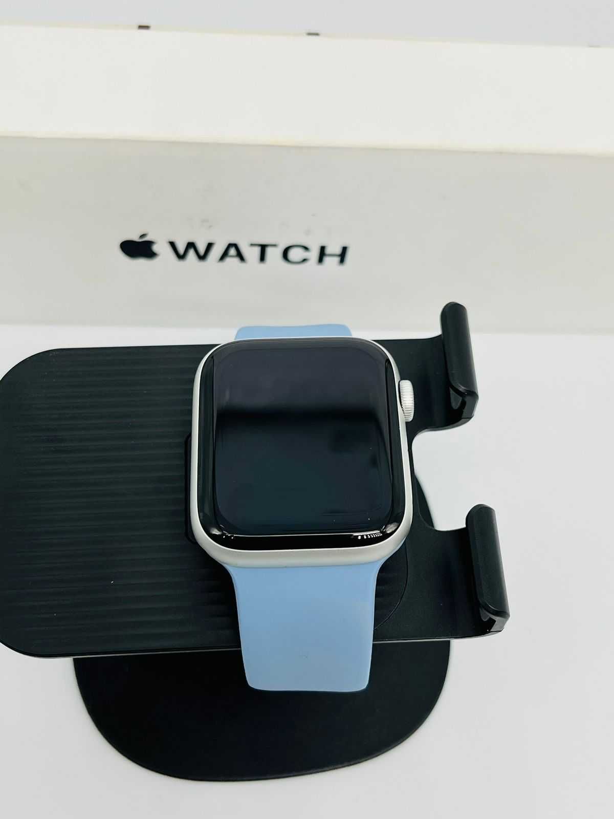 Apple Watch SE 44 мм (2е поколение)  т47636