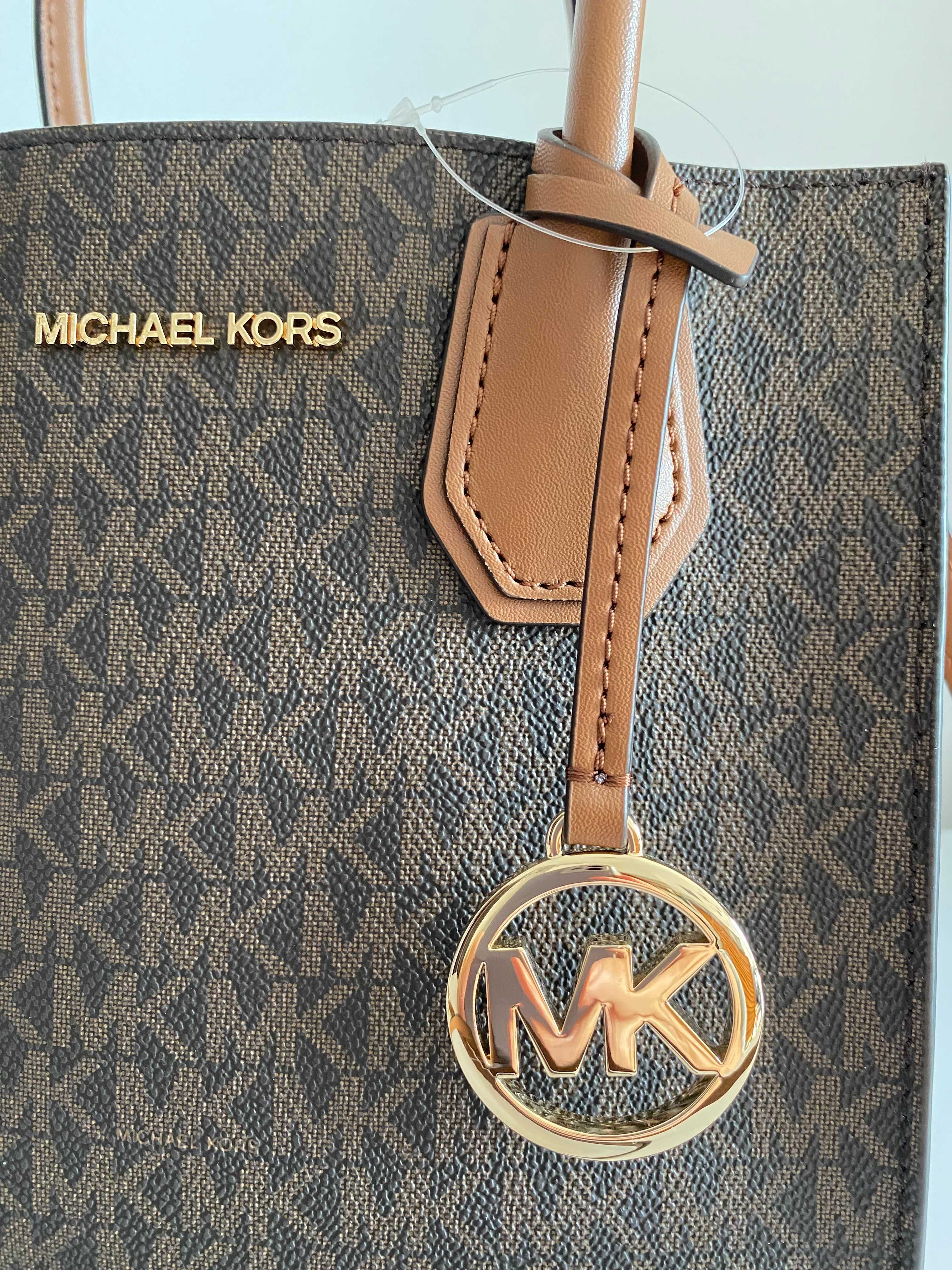 Чанта MICHAEL KORS от кожа/брандирано платно с лого