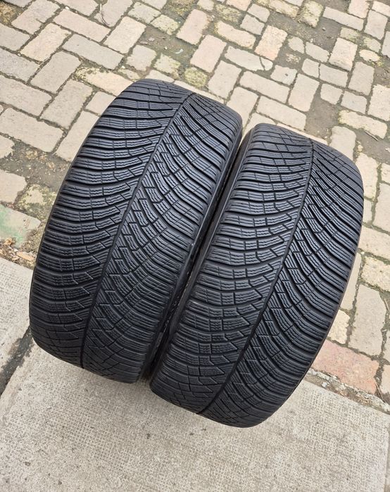Set 2buc 255/45 R19 104W XL Pirelli P Zero Winter 2 ELECT PNCS M+S iar