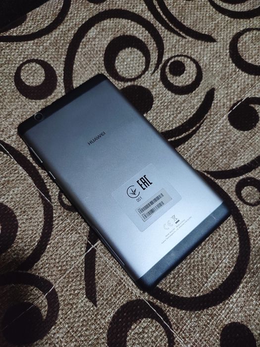 Продам Media Pad Huawei T3. Sim+Sd. 1/16.