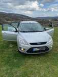 Vând Ford focus   motor 1'6 diesel