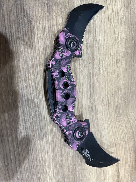 Нож с две остриета SOG