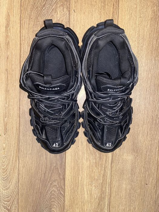 Balenciaga Track Black