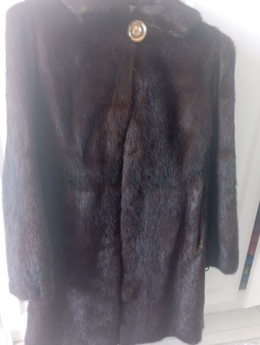 Шуба норковая коричневый с