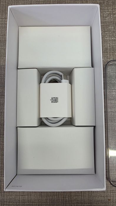 Смартфон Huawei nova 13