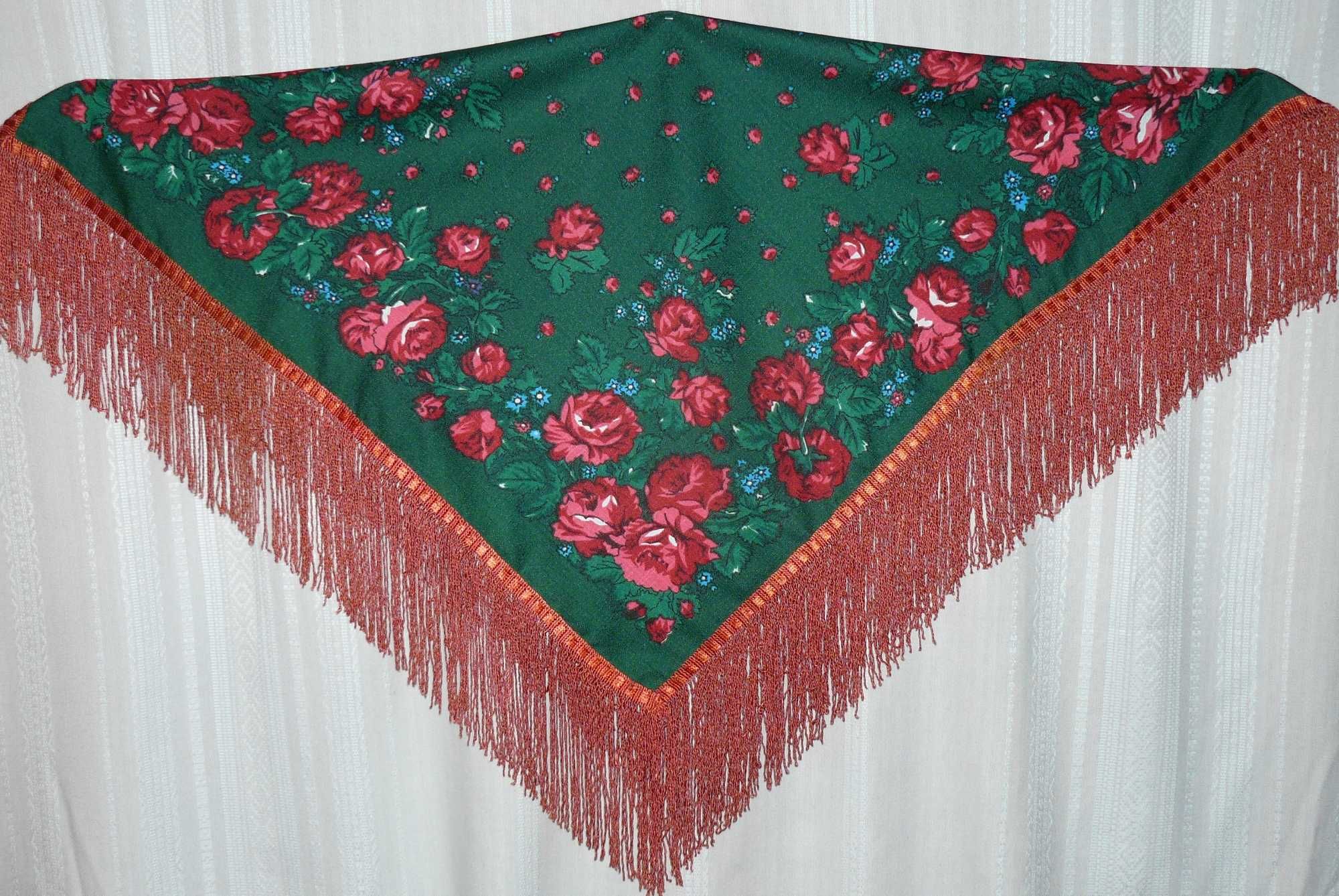 Автентични кърпи за глава за народни носии