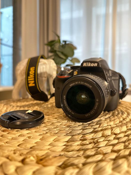 Vand camera foto Nikon DSLR D3400