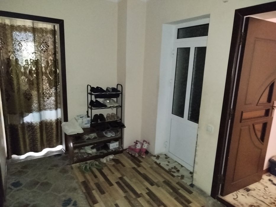 Qarshi shahrida Uy sotiladi