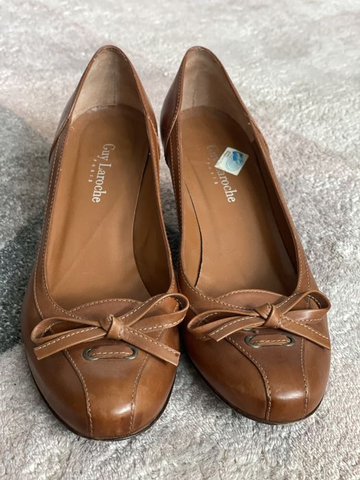 Pantofi Guy Laroche mar. 37