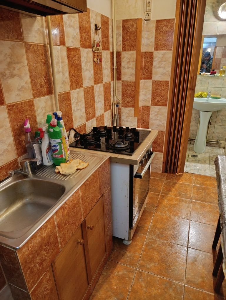 Garsonieră de vânzare – ideală pentru locuit sau investiție