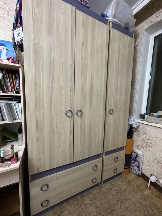 Большой шкаф Б/у