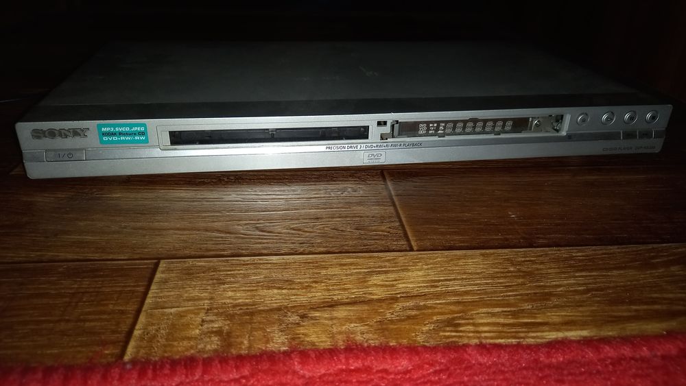 DVD плеер б/у Sony