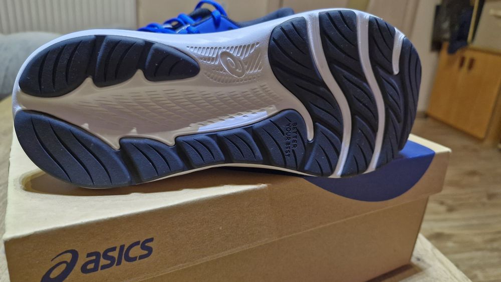 Дамски маратонки Asics