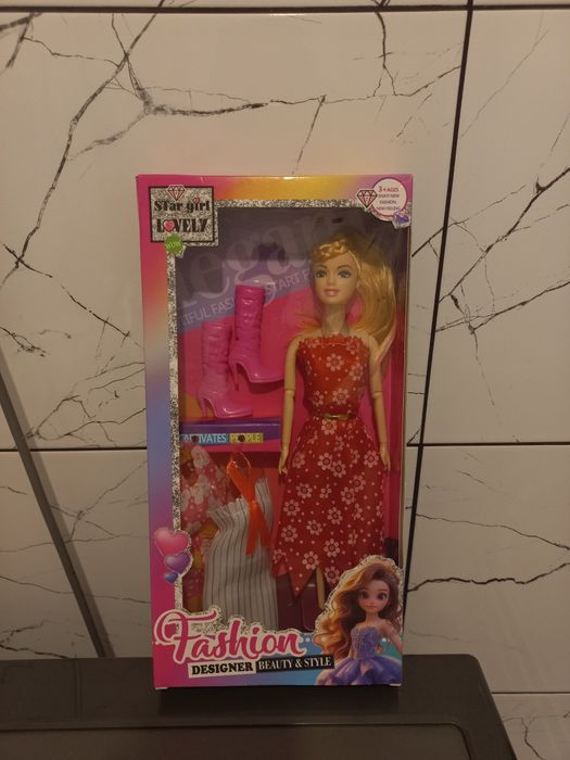 Set păpușă cu accesorii