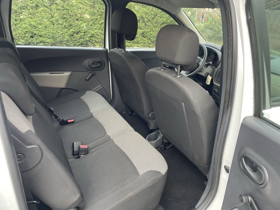 Dacia Lodgy 1.6 benzina 7 locuri