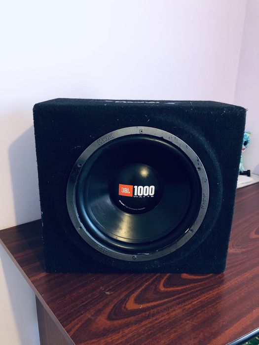 Vand subwoofer JBL 1000 watt