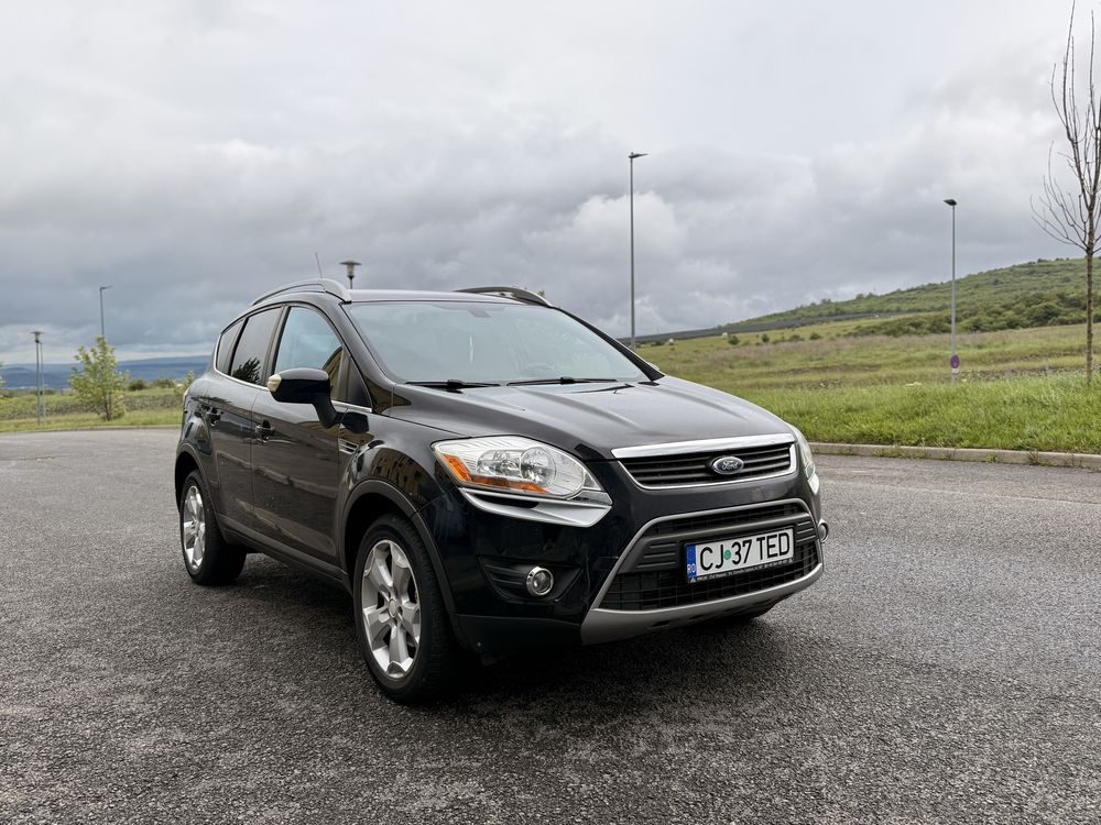 Ford Kuga 4X4 Navigație Panoramic titanium