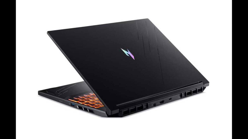 Acer Nitro V16/WUXGA IPS 180Hz/Ryzen 5-240/DDR5 16GB/512GB SSD/RTX5050