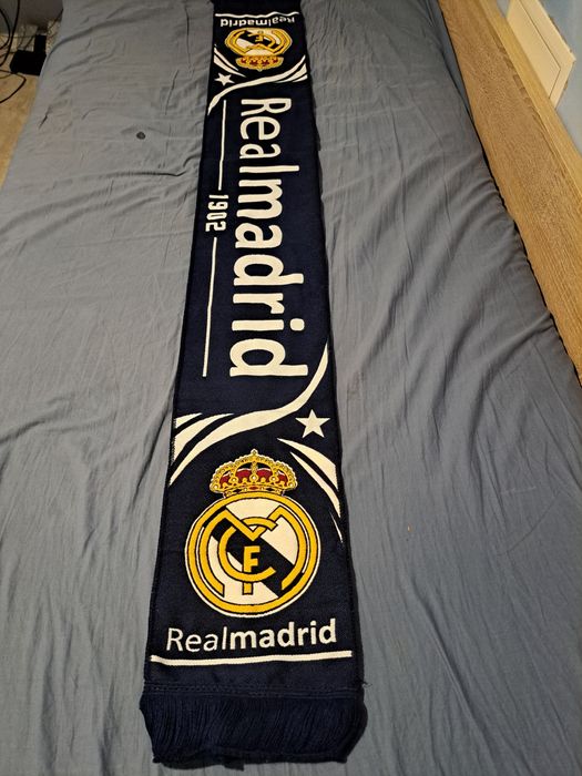 Ретро шал на Real Madrid.