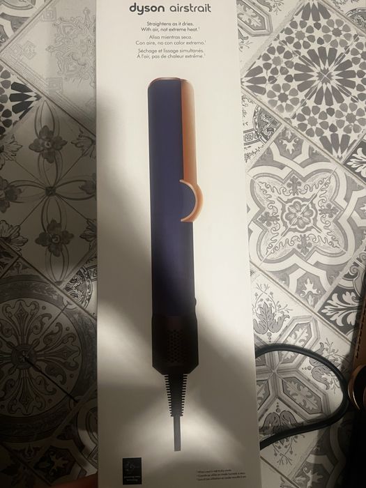 Преса за коса dyson airstrait