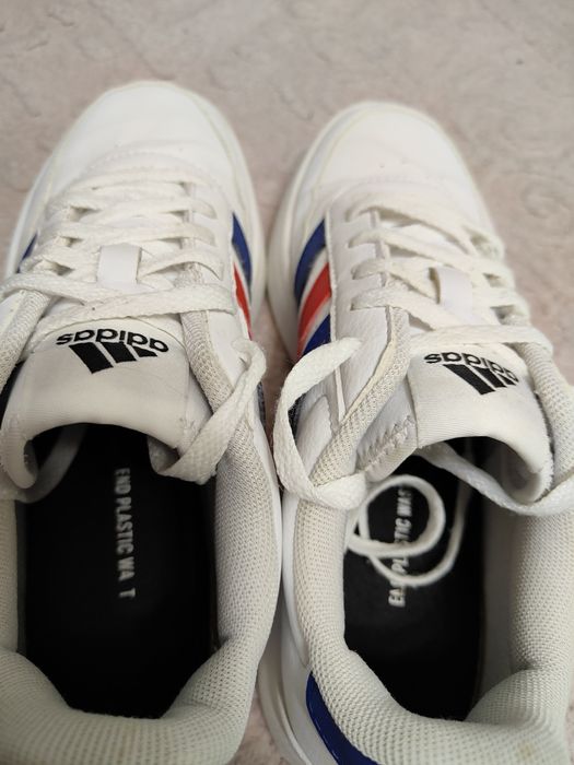 Adidași măr. 7uk (40-41)