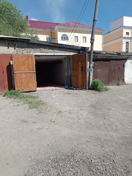 Гараж капитальный в центре старого города с документами