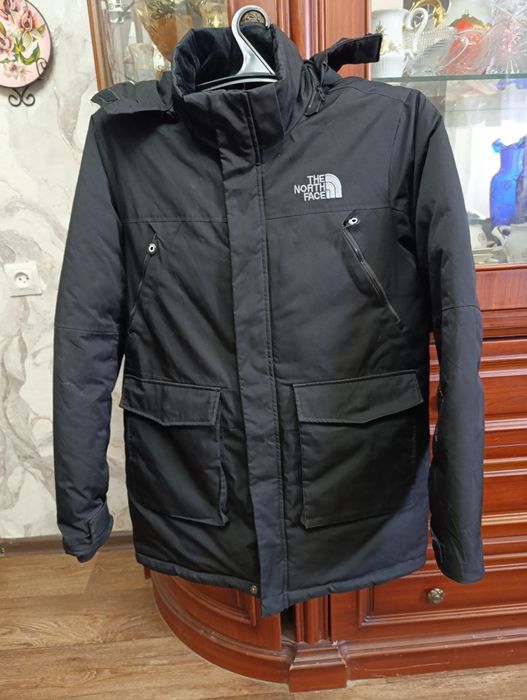 Продам мужской пуховик