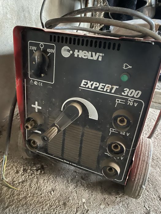 Продам сварочный аппарат на 380