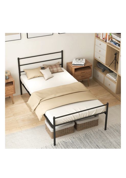 Кровать двух спальная без матраса