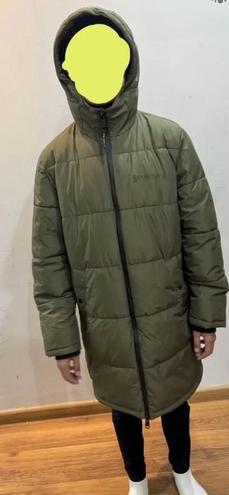 Куртка новая, в отличном состоянии