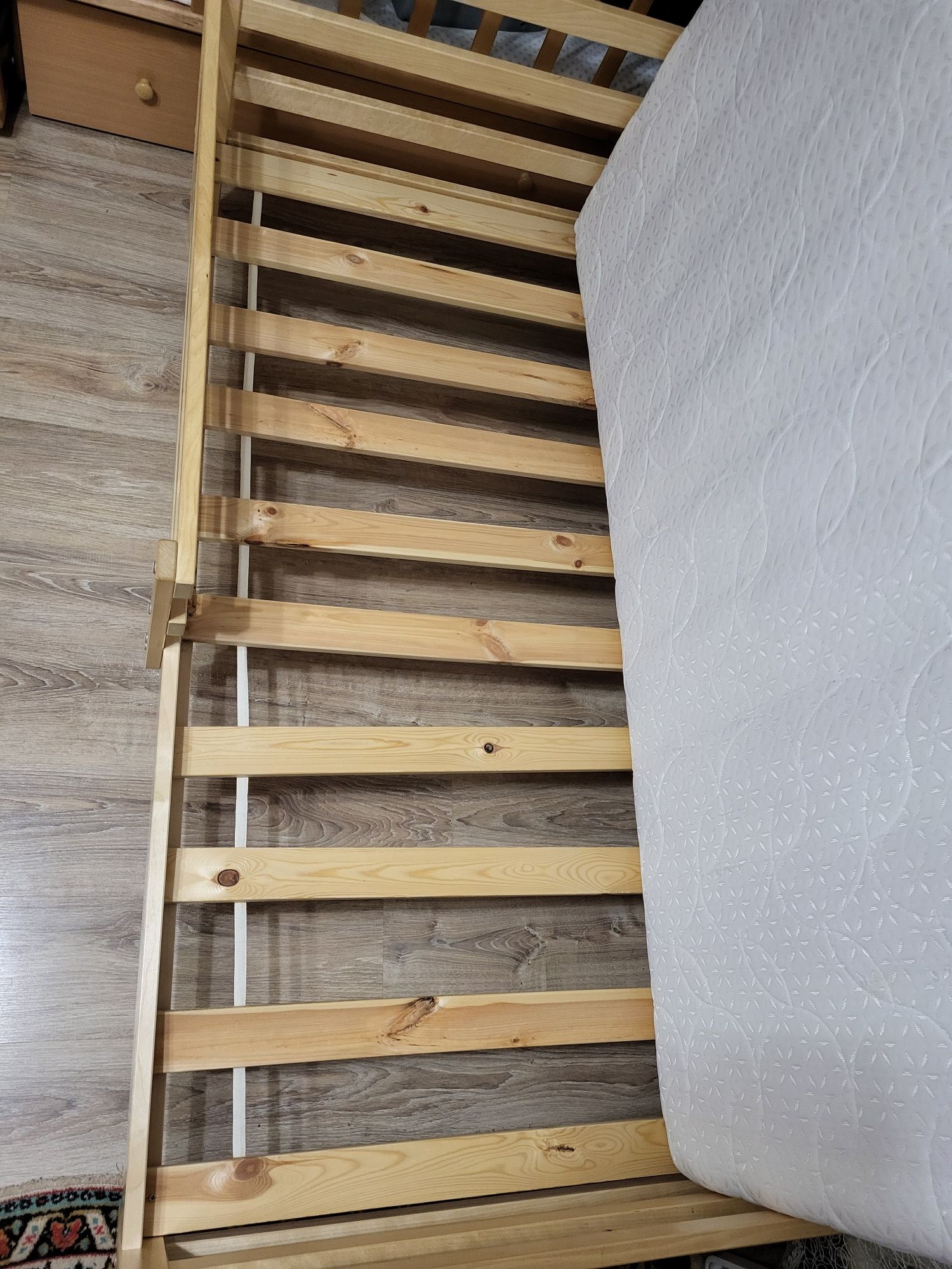 Деревянная кровать 160×80