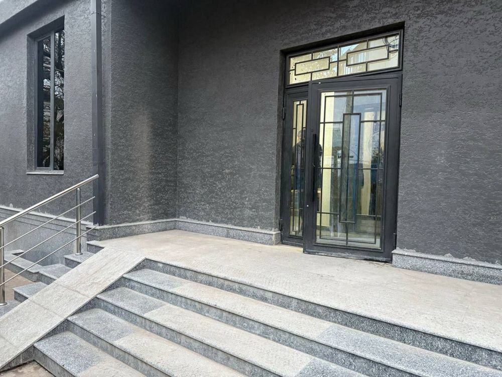 Продается 2-комнатная квартира, массив Ялангач, ор-р кафе Бухара