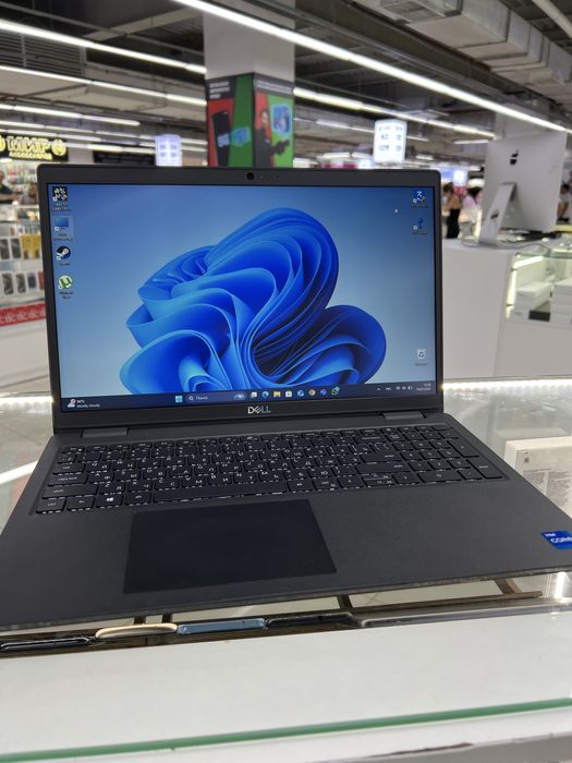 Ноутбук Dell 512 gb SSD M2