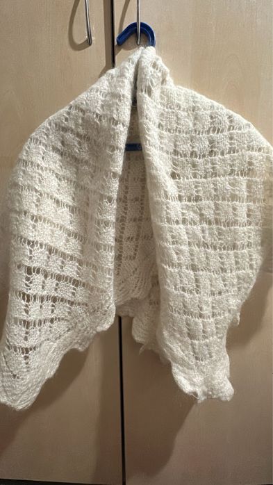 Теплый платок шаль