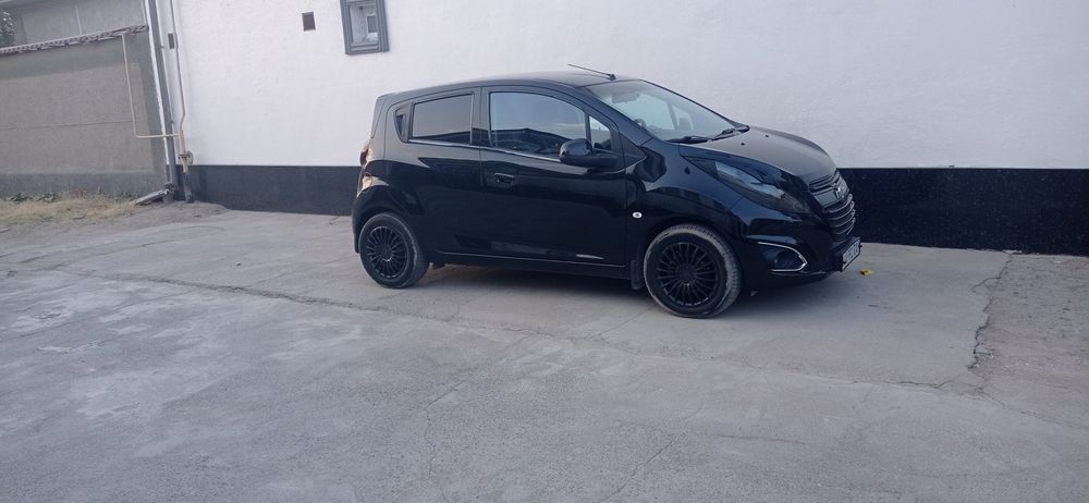 Продам спарк 2023г. механика