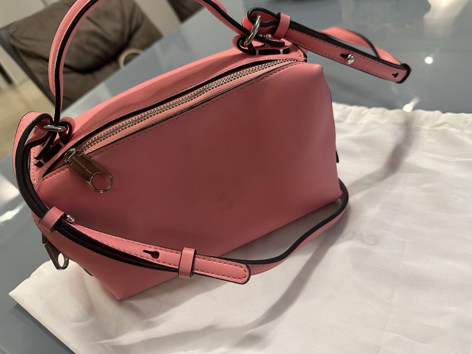 Calvin Klein Jeans дамска чанта