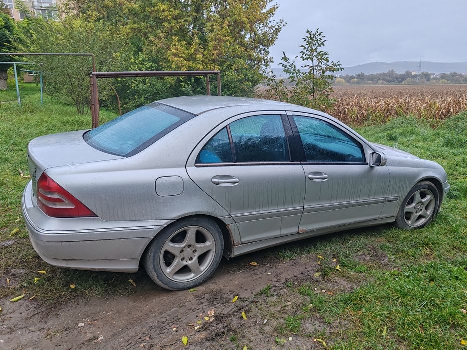 Mercedes c200/w203