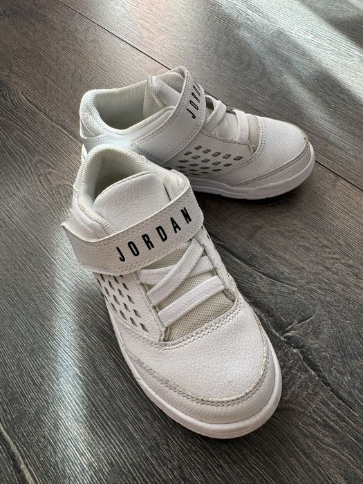 Nike Air Jordan flight origin