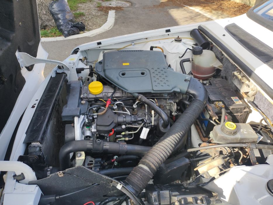 Dacia Pick up Papuc 4x4