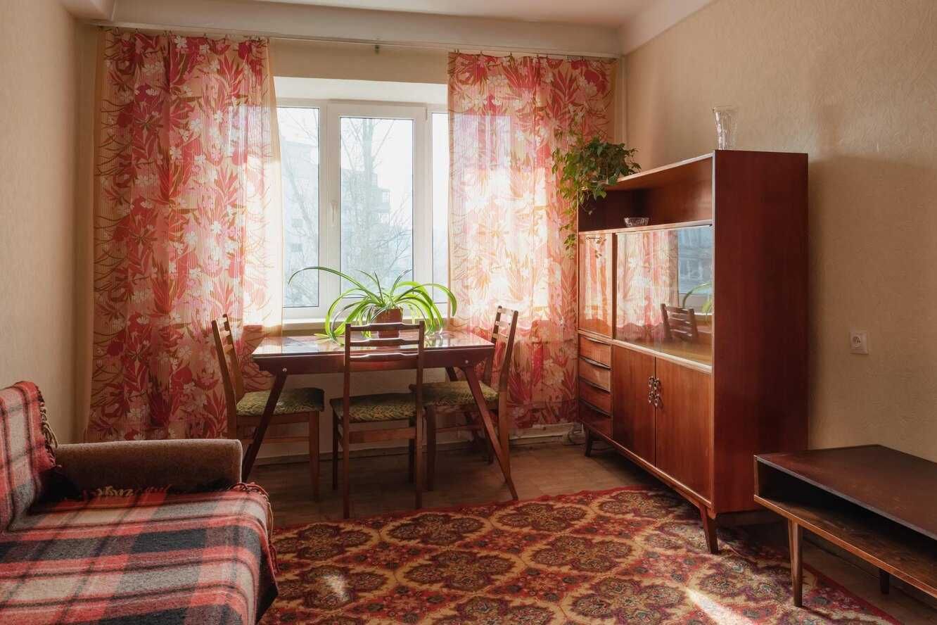 2/2/4 Шота Руставели, своя, кирпич, 52 кв. м