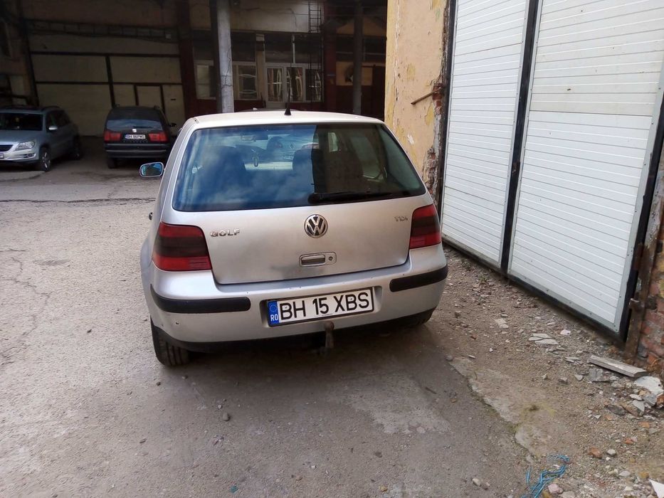 Vind Golf 4 diesel 2001 motor ALHX01 excelentă PT începători sau oraș