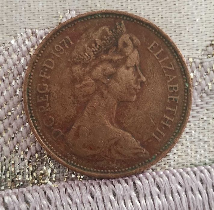 , Монети  Elizabeth ||