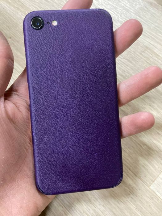 Iphone se 2020 xolati yaxshi 128/gb Kh/a