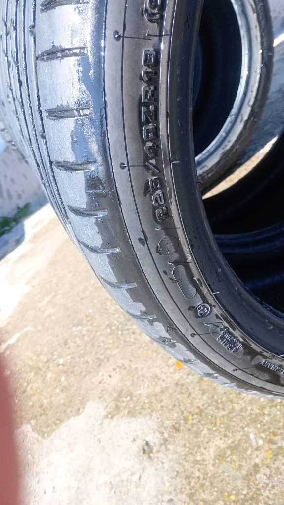 Dunlop SportMaxx 225/40/zr18