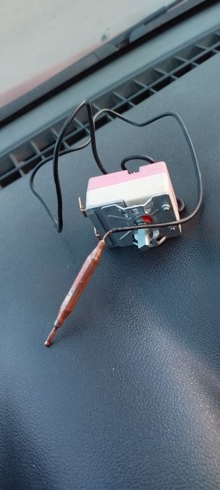 Терморегулятор бу для водонагревателя. Термостат , Аристон